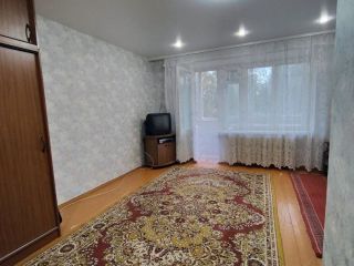 Продам 1 комнатную квартиру установлены натяжные потолки удобное расположение фото Вологда