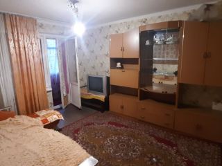 Продам 2 комнатную квартиру нуждается в косметическом ремонте чистый подъезд взрослый собственник фото Балаково
