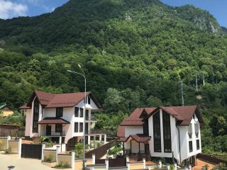 Продаю кирпично-монолитный коттедж беловая отделка есть баня фото 4 Сочи