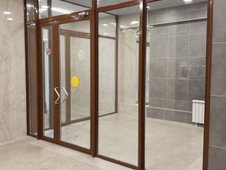 Продам двухкомнатную квартиру черновая отделка взрослый собственник имеется охрана фото 18 Красноярск