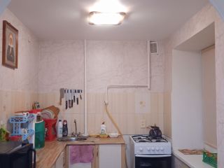 Продается трехкомнатная квартира косметический ремонт хорошее состояние взрослый собственник фото 2 Новочебоксарск