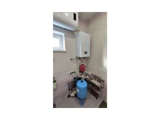 Сдается блочный дом отличный ремонт есть теплица имеется баня фото 10 Село Мамоны