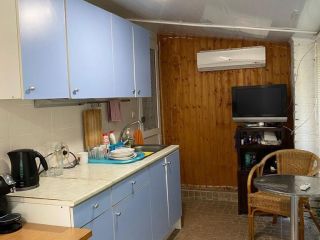 Продается кирпично-монолитный дом ремонт по авторскому проекту срочно подключена канализация фото Сочи