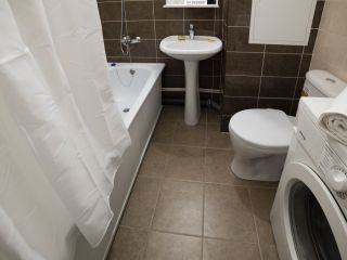 Сдам 2 комнатную квартиру косметический ремонт документы на руках фото 9 Щербинка