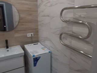 Сдаю двухкомнатную квартиру шикарный ремонт с мебелью фото 16 Балаково