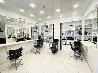 Продается бизнес косметический ремонт в центре города есть пожарная сигнализация фото Омск