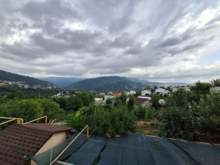 Продаю монолитный дом требуется капитальный ремонт с плодоносящим садом есть документы фото 3 Сочи