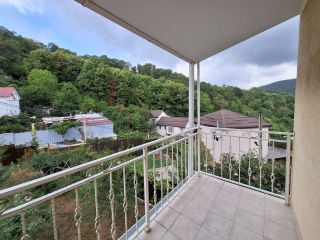 Продаю монолитный дом требуется капитальный ремонт с плодоносящим садом есть документы фото 8 Сочи