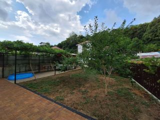 Продаю монолитный дом требуется капитальный ремонт с плодоносящим садом есть документы фото 25 Сочи