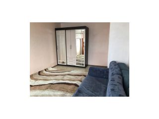 Сдаю однокомнатную квартиру косметический ремонт пластиковые окна есть документы фото 2 Рп. Навля