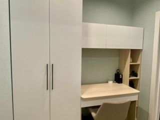 Продам 2 комнатную квартиру с индивидуальным отоплением отличный ремонт панорамные окна фото 2 Сочи