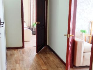 Сдается двухкомнатная квартира в отличном состоянии посуточно фото 5 Магнитогорск