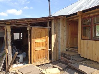 Продаю деревянный дом косметический ремонт под личное подсобное хозяйство с мебелью фото 17 ЧЕМАЕВО