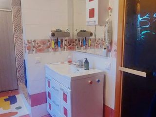 Продам деревянный дом с плодоносящим садом подключена канализация фото 19 Наро