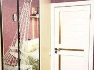 Продаю трехкомнатную квартиру шикарный ремонт красивая фото 19 Г. Омск