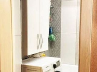 Продаю трехкомнатную квартиру шикарный ремонт красивая фото 23 Г. Омск