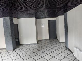 Продается нежилое помещение ремонт по западным стандартам на первой линии фото Красноярск