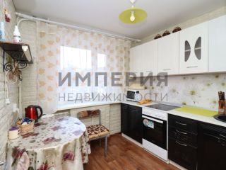 Продам двушку с мебелью пластиковые окна фото Магадан