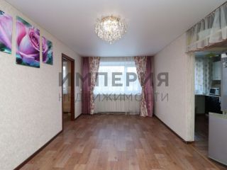 Продам двушку с мебелью пластиковые окна фото 3 Магадан