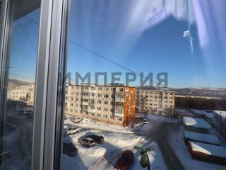 Продам 1 комнатную квартиру пластиковые окна есть документы фото 5 Магадан