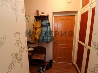 Продам 1 комнатную квартиру пластиковые окна есть документы фото 6 Магадан