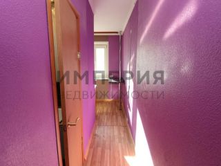 Продам двушку с мебелью пластиковые окна фото 6 Магадан