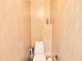 Продается двухкомнатная квартира с коммуникациями установлены натяжные потолки фото 10 Петрозаводск