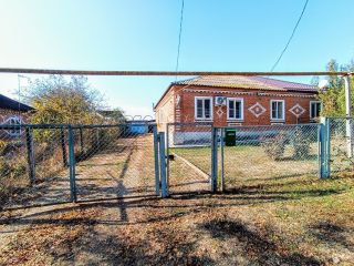 Продаю трехкомнатную квартиру с плодоносящим садом подключена канализация фото Ст. Бузиновская