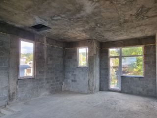 Продаю кирпично-монолитный дом черновая отделка с коммуникациями имеется скважина фото 8 Сочи