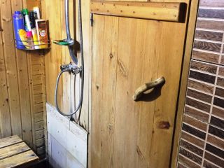 Продаю кирпичный дом косметический ремонт имеется баня подключена канализация фото 8 Бердск