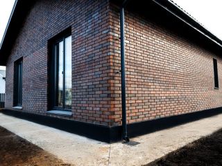 Продам кирпичный коттедж беловая отделка рядом асфальт под индивидуальное жилищное строительство фото 9 Село Ленинское