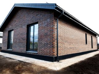 Продам кирпичный коттедж беловая отделка рядом асфальт под индивидуальное жилищное строительство фото 10 Село Ленинское