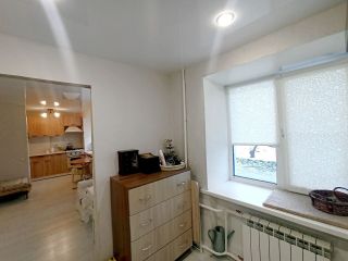 Продается 2 комн. квартира установлены пластиковые окна в центре города фото 8 Екатеринбург