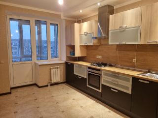 Продается трехкомнатная квартира евроремонт фото 3 Ставрополь