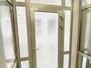 Сдам офисное помещение косметический ремонт видеонаблюдение фото Томск