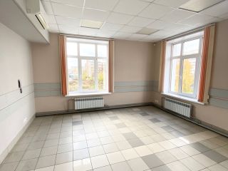 Сдам офисное помещение косметический ремонт видеонаблюдение фото 3 Томск