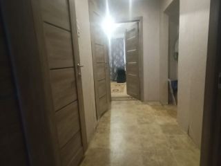 Продаю 3 комнатную квартиру косметический ремонт установлены натяжные потолки фото 8 Челябинск