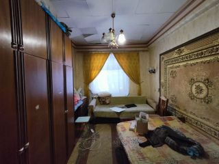 Продам двушку с индивидуальным отоплением необходим косметический ремонт с мебелью фото Щёкино