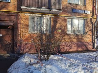 Продаю комнату необходим косметический ремонт малосемейной планировки с мебелью фото 2 Москва