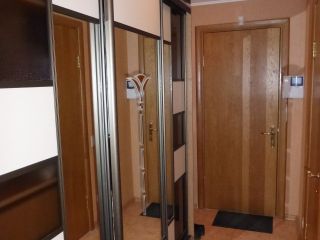 Продаю трехкомнатную квартиру ремонт по авторскому проекту взрослый собственник с мебелью фото 10 Челябинск