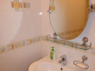 Продаю трехкомнатную квартиру ремонт по авторскому проекту взрослый собственник с мебелью фото 9 Челябинск