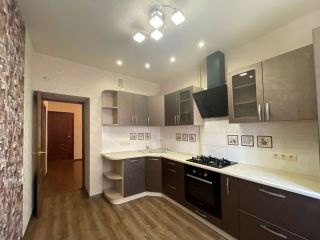 Продаю 2 комнатную квартиру фото 3 Астрахань