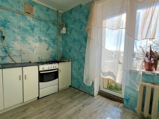 Продается 2 комнатная квартира требуется косметический ремонт чистый подъезд фото 12 Севастополь