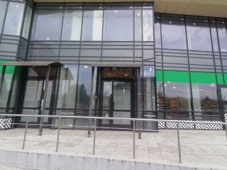 Сдается офисное помещение беловая отделка отдельный вход панорамные окна фото 2 Иваново