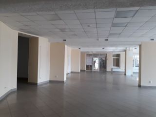 Продам нежилое помещение косметический ремонт свободного назначения отдельный вход фото 7 Барнаул