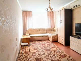 Продается 2 комнатная квартира с коммуникациями ухоженный подъезд фото 4 Новомалороссийская