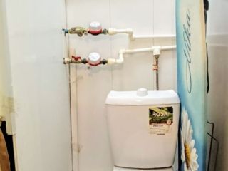 Продается 2 комнатная квартира с коммуникациями ухоженный подъезд фото 7 Новомалороссийская