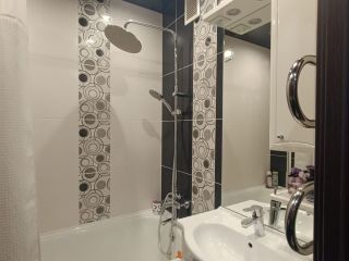 Продается двухкомнатная квартира взрослый собственник установлены натяжные потолки фото 15 Сосновоборск