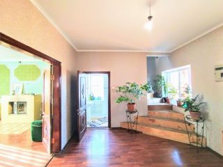 Продам кирпичный дом с коммуникациями имеется баня фото Тихорецк