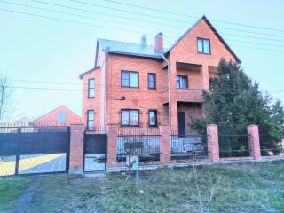 Продам кирпичный дом с коммуникациями имеется баня фото 3 Тихорецк